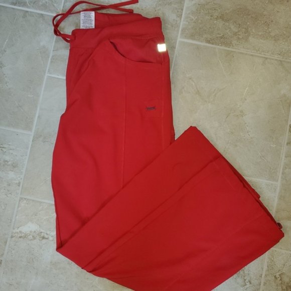 Infinity Antimicrobial Scrub Set - Picture 2 of 2